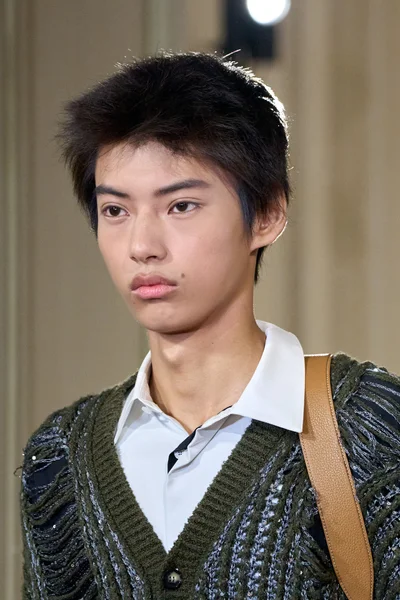 Look 153